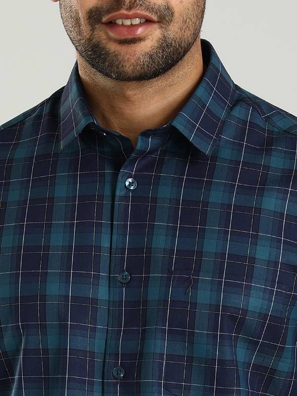 Indian Terrain Men's Regular Fit Full Sleeve Checkered Blue Shirt